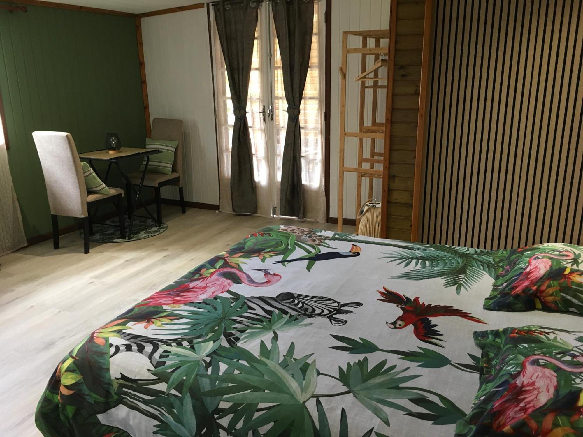 萨拉济Ti Kaz Hoareau住宿加早餐旅馆 外观 照片